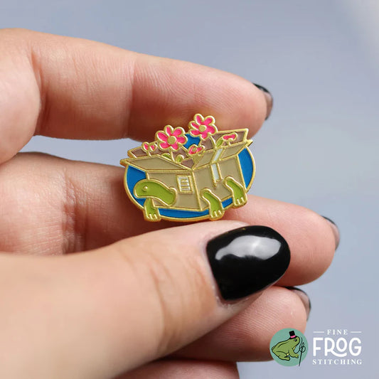 Box Turtle Needleminder