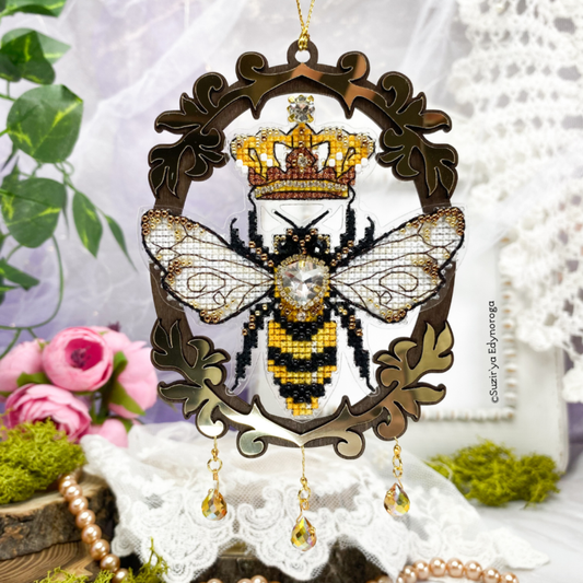 Queen Bee Bead & Cross Stitch Kit