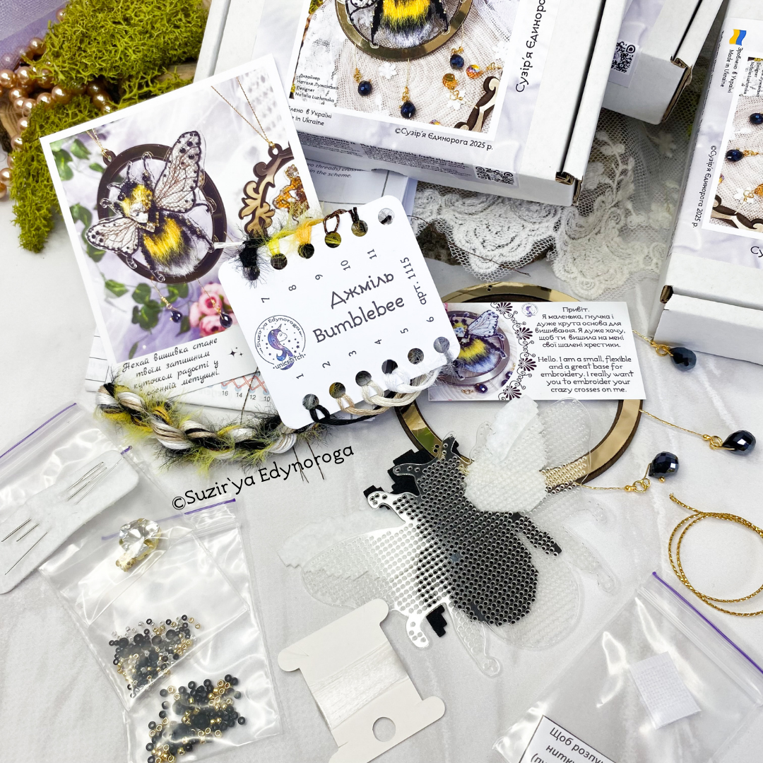 Bumblebee Bead & Cross Stitch Kit
