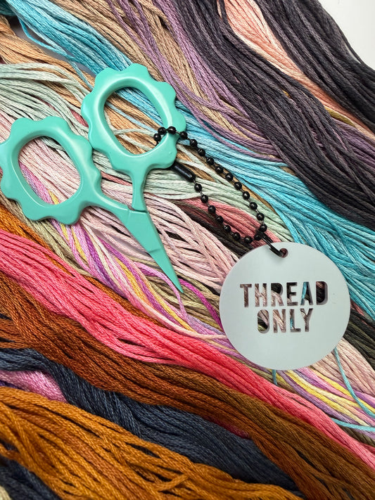 "Thread only" Circle Scissor Fob