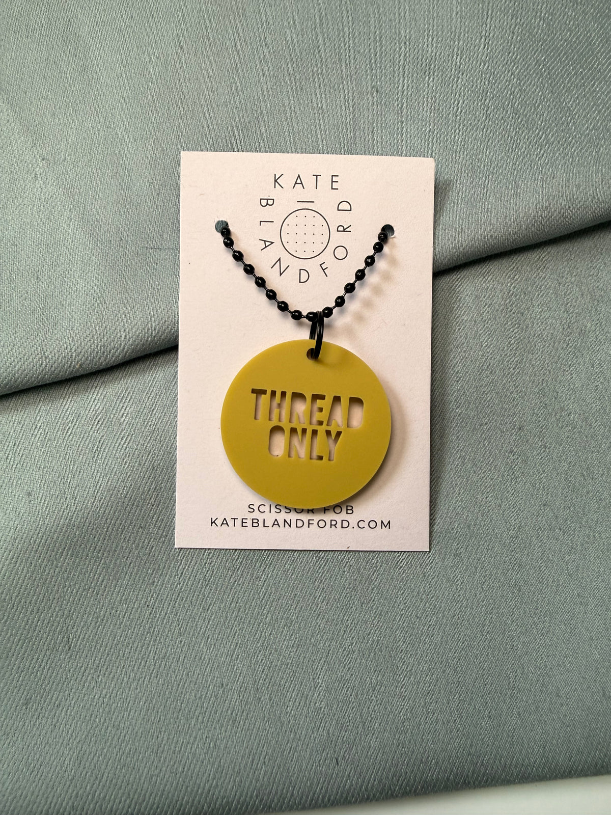 "Thread only" Circle Scissor Fob