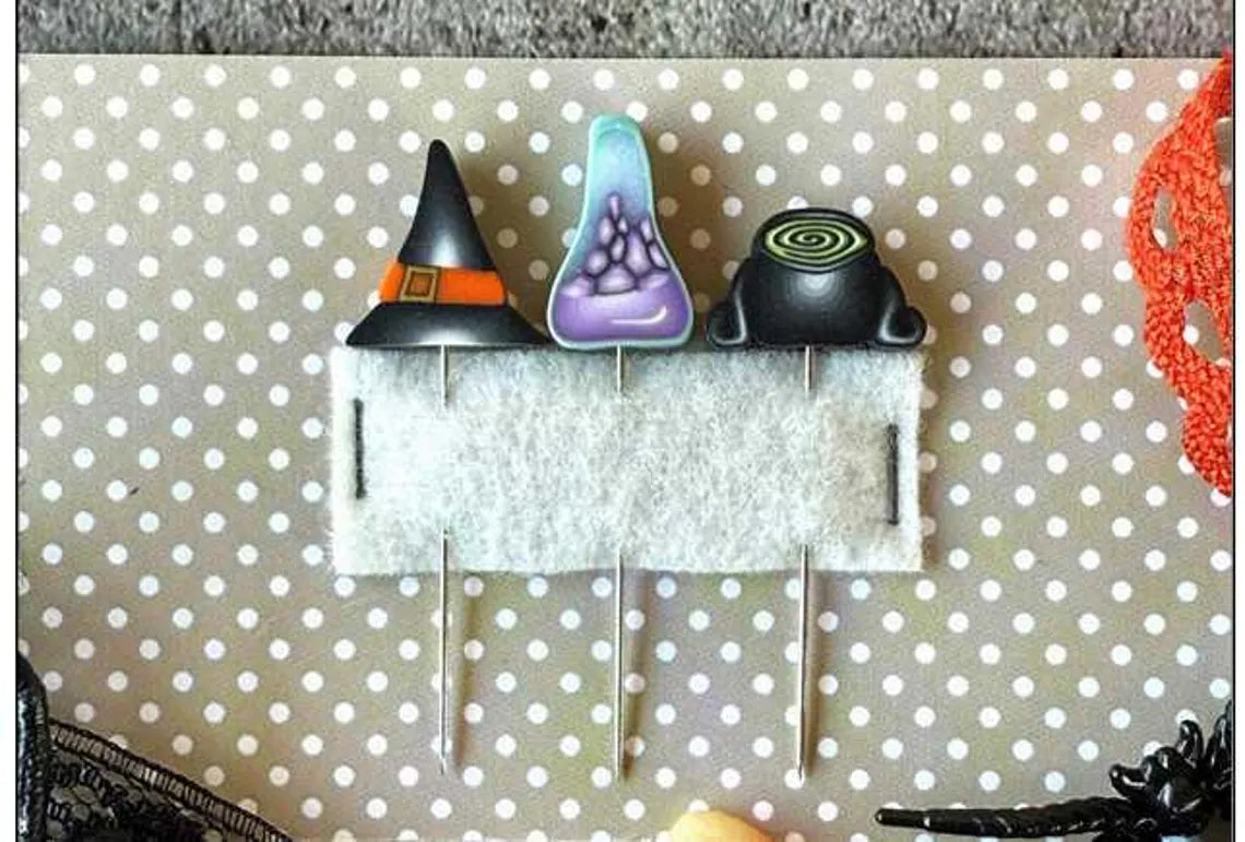 Witchy Pin Set