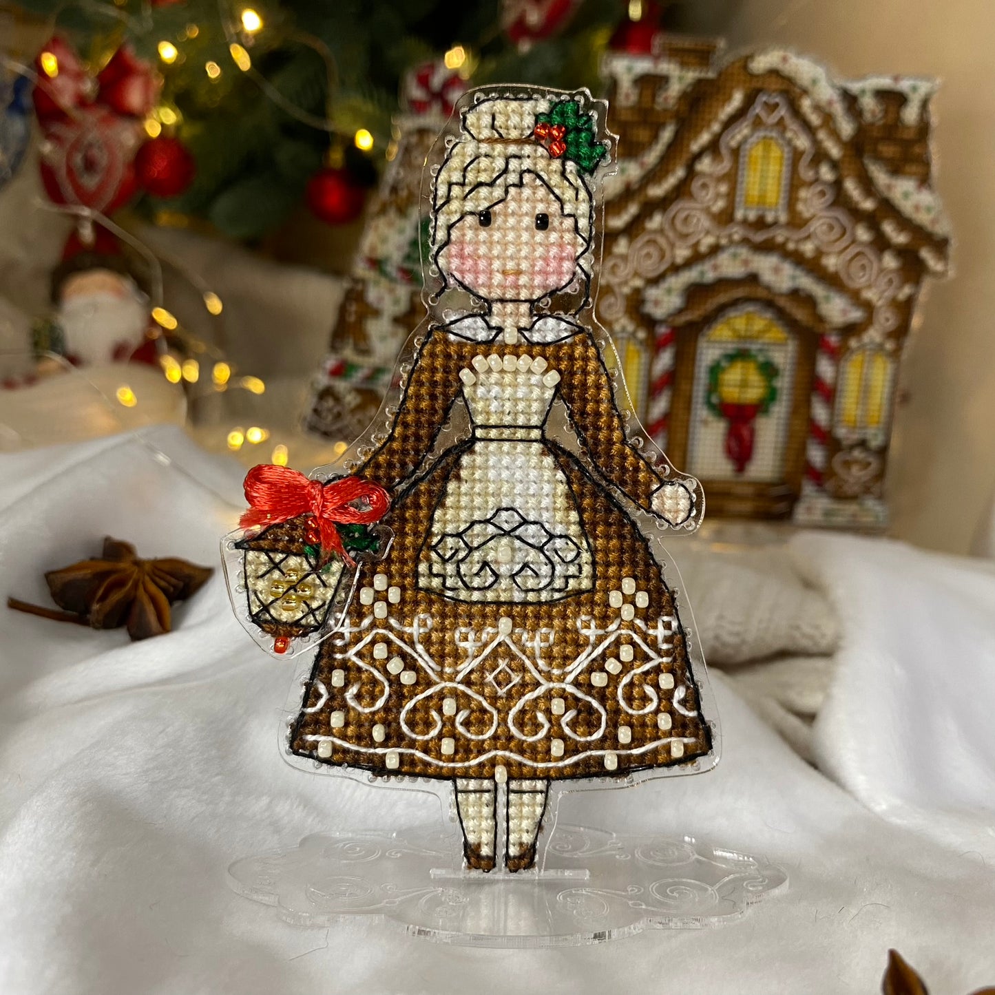 Gingerbread Mrs Santa Bead & Cross Stitch Kit